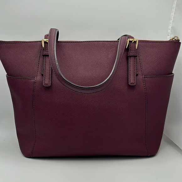 Michael Kors Medium Tote Saffiano Leather Merlot EUC - Picture 3 of 16